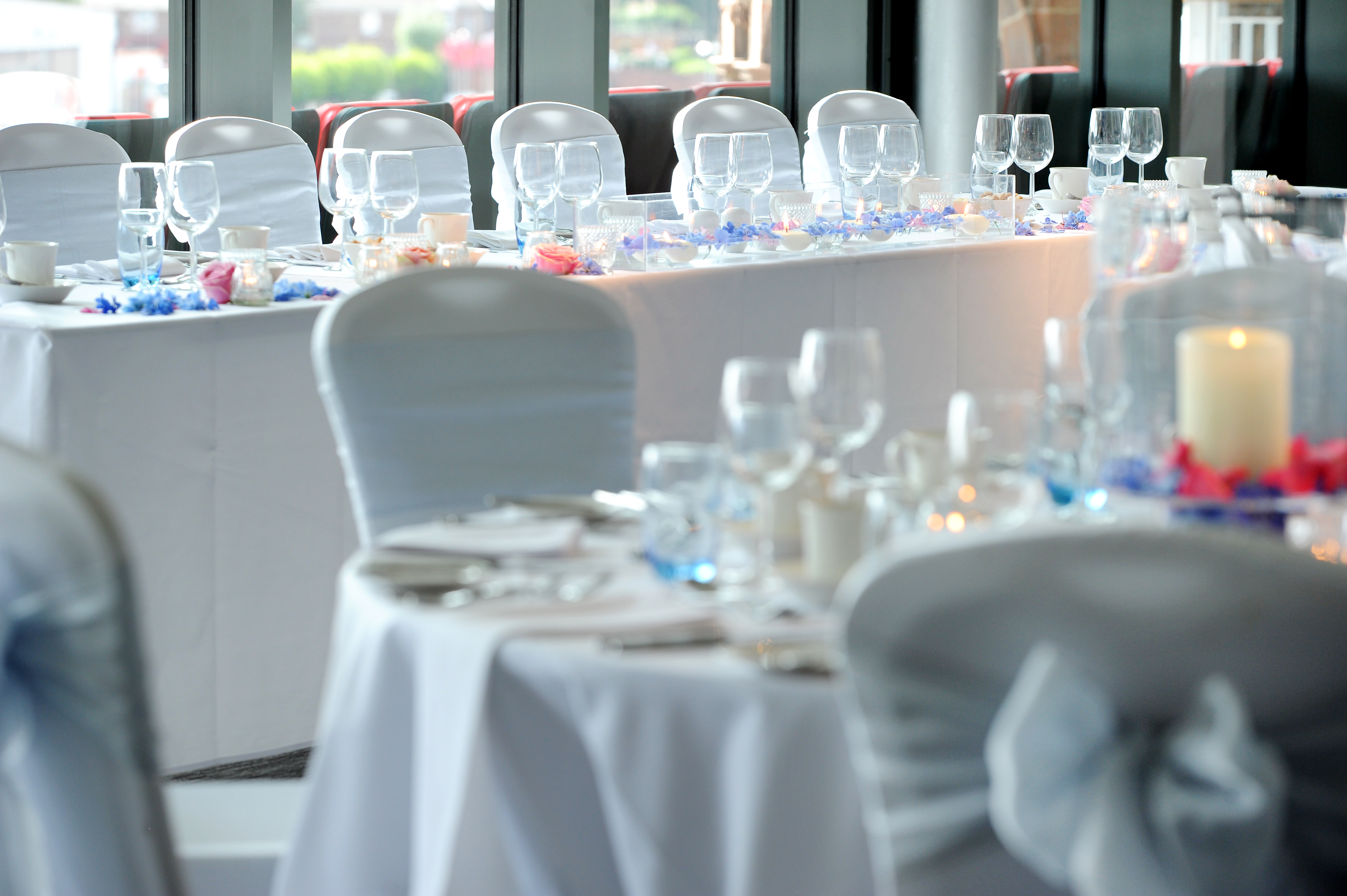 Weddings At Emirates Old Trafford 1864 Suite (2)