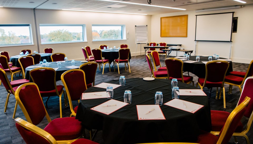 The Press Lounge At Emirates Old Trafford (3)