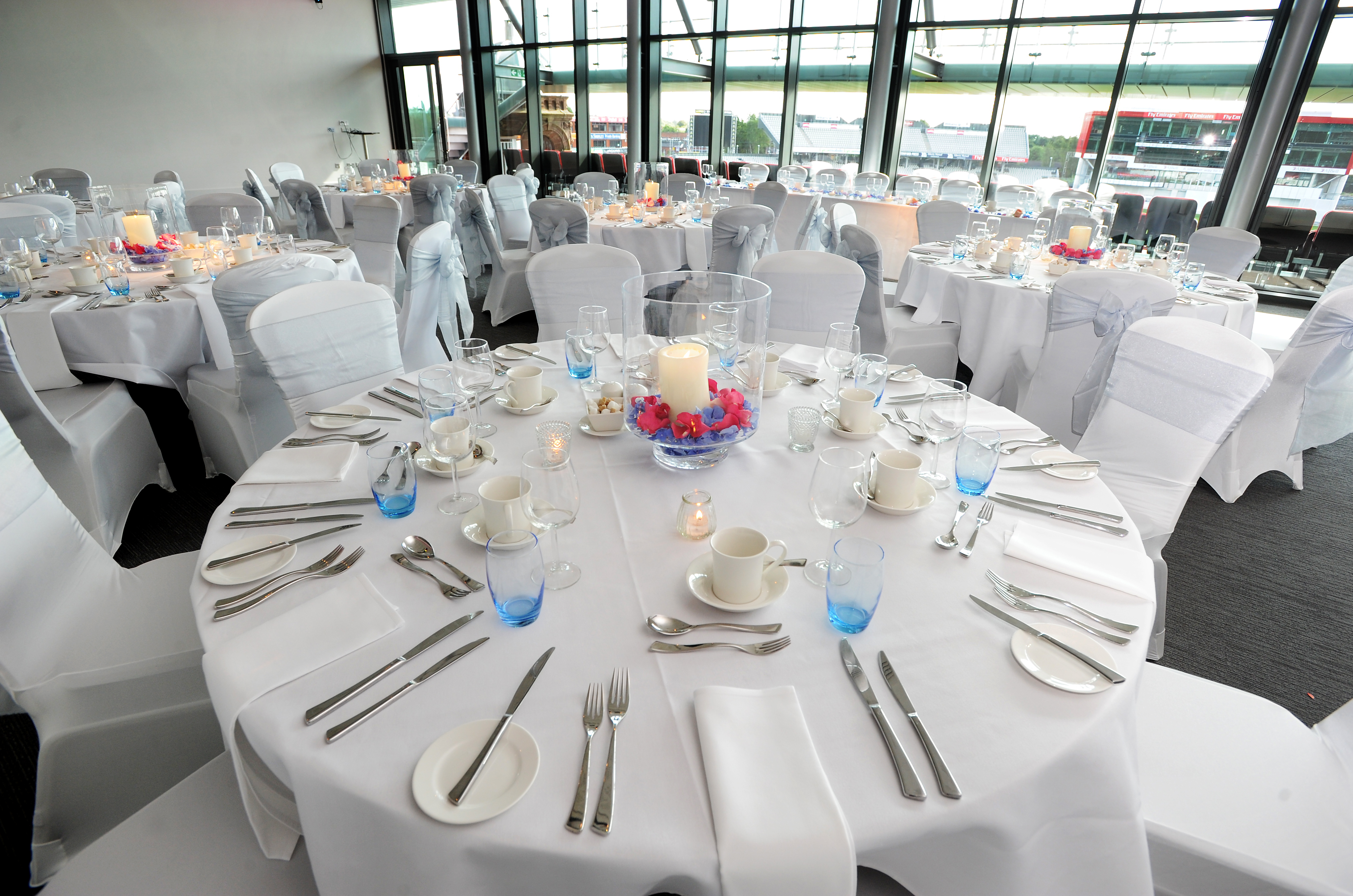 Weddings At Emirates Old Trafford 1864 Suite (8)