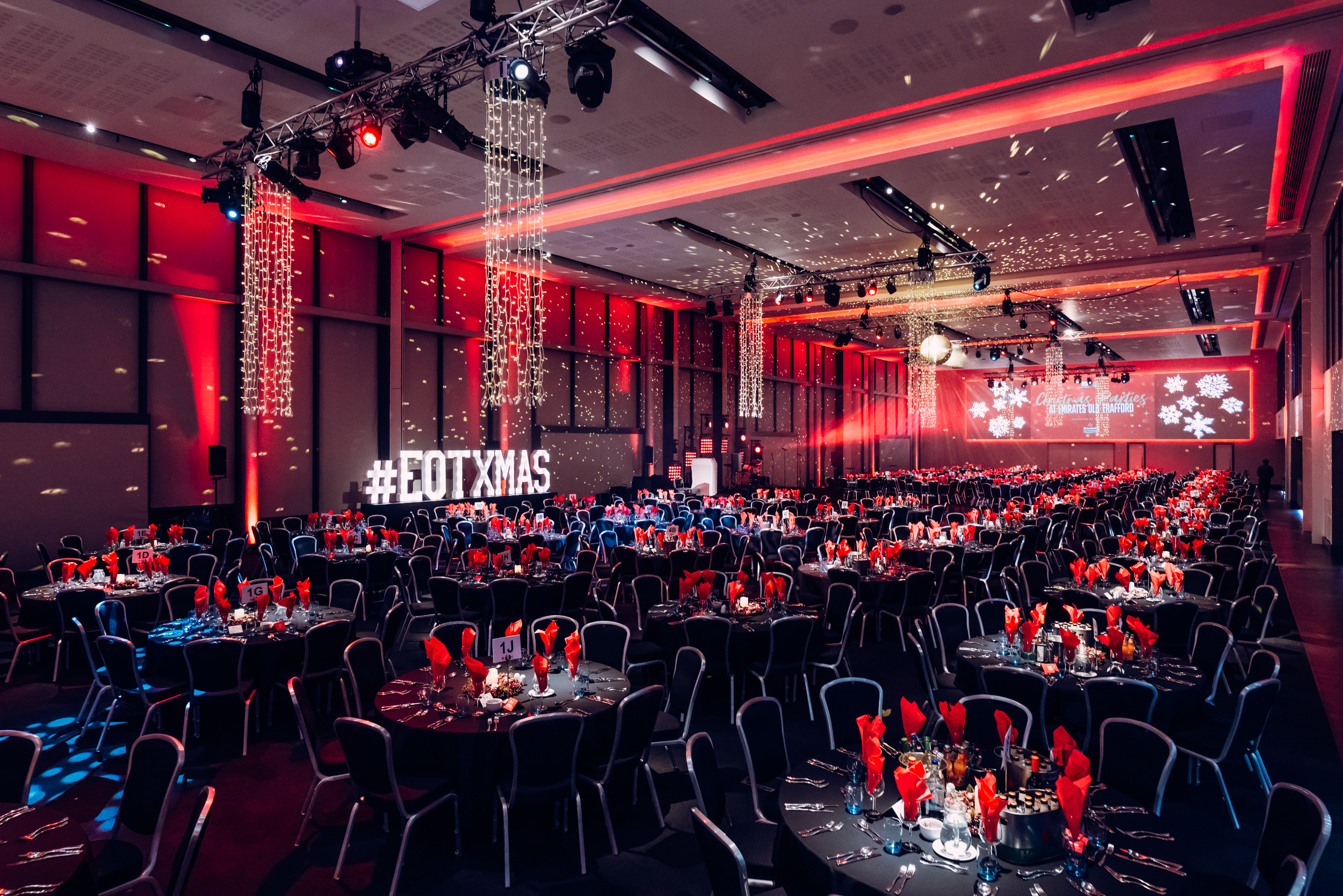 Extraviganzachristmasparty EOT Highlights 02 12 2023 Matteachus(Themancphotographer) 001 (MP1 0225)